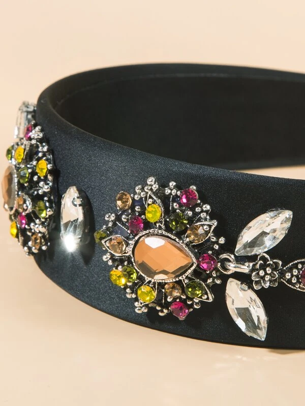 sc2203211291435343 Diadema con diseño de circón